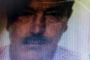 U&ccedil;akta kalp krizi ge&ccedil;iren yolcu &ouml;ld&uuml;