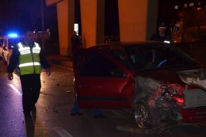 Bursa'da feci kazada 1'i ağır 3 kişi yaralandı