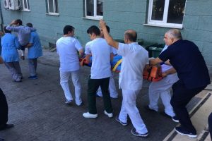 Bursa'da hastane tatbikatı ger&ccedil;eği aratmadı