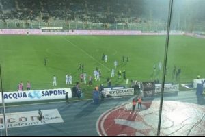 İtalya'daki deprem Pescara-Atalanta ma&ccedil;ını durdurdu