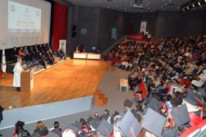 Bursa Sağlık Hizmetleri MYO &ouml;ğrencileri diplomalarına kavuştu