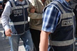 &Ccedil;erkezk&ouml;y merkezli operasyon: 40 g&ouml;zaltı