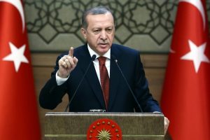 Letonya ve Danimarka B&uuml;y&uuml;kel&ccedil;ilerinden g&uuml;ven mektubu