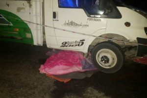 Kamyonetin altında kalan kişi hayatını kaybetti