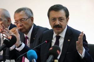 Hisarcıklıoğlu: "Bu millet bu &uuml;lkeyi b&ouml;ld&uuml;rmez"