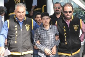 Gasp&ccedil;ı ikizler tutuklandı