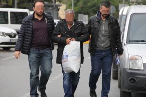 DEAŞ operasyonunda 21 g&ouml;zaltı