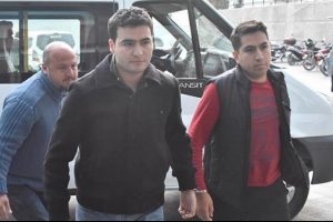 G&ouml;zaltına alınan pilot sayısı 53'e y&uuml;kseldi
