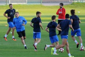 Ersun Yanal'dan kazanma alışkanlığı vurgusu