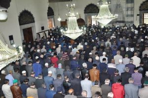 G&ouml;rmez, Afyonkarahisar'da cuma namazı kıldırdı