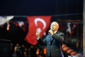Kılı&ccedil;daroğlu: "Kavgaya değil huzura ihtiyacımız var"