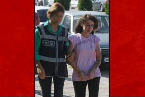 19 yaşındaki gen&ccedil; kız sevgilisini &ouml;ld&uuml;rd&uuml;
