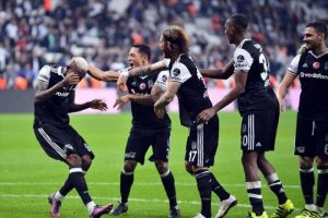 Beşiktaş'a bir şok daha!