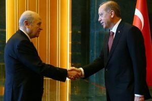Devlet Bah&ccedil;eli ilk defa 29 Ekim kutlaması i&ccedil;in Cumhurbaşkanlığı Sarayı'nda