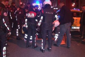 Yunus ekibi kaza yaptı: 2 kadın polis yaralı