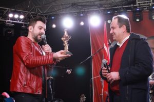 G&ouml;khan Tepe Giresunlu hayranlarıyla buluştu
