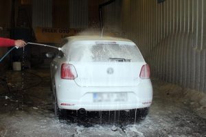 Oto yıkamacılar da okullu olacak