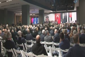 Beşiktaş'ın divan kurulu toplantısı başladı