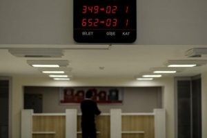 T&uuml;rklerden kredi borcuna 'y&uuml;ksek sadakat'