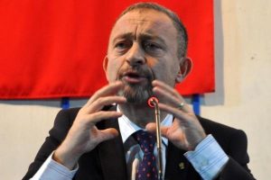Do&ccedil;.Dr. Kocasakal: Bize sahte din dayatıyorlar