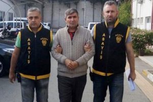 Yabancıların kredi kartlarını kopyalayıp T&uuml;rkiye'de sattı