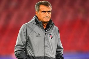 Şenol G&uuml;neş'ten Napoli ma&ccedil;ı ve sakatlık a&ccedil;ıklaması