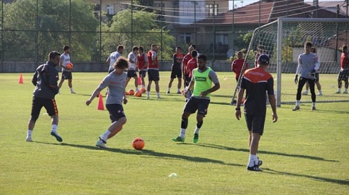 Adanaspor'da &Ccedil;aykur Rizespor ma&ccedil;ı hazırlıkları