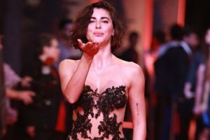 'Diva olduğum i&ccedil;in zor bir insanım'