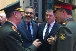 Org. Akar'ın Rusya ziyaretine Hakan Fidan da katıldı