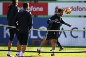 Beşiktaş'ta Trabzonspor ma&ccedil;ı hazırlıkları başladı