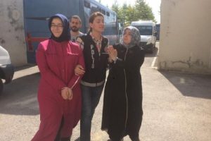 Adil &Ouml;ks&uuml;z'&uuml;n baldızları ve kayınbiraderinin eşi g&ouml;zaltına alındı