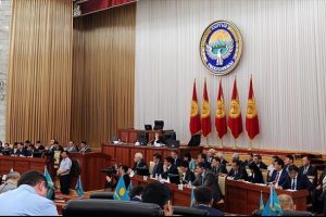 Kırgızistan referanduma gidiyor