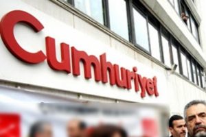 CHP İngiltere Birliği'nden Cumhuriyet gazetesi protestosu