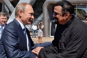 Steven Seagal Rus vatandaşlığına ge&ccedil;ti