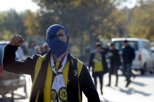 Fenerbah&ccedil;e taraftarları Kadık&ouml;y yolunda