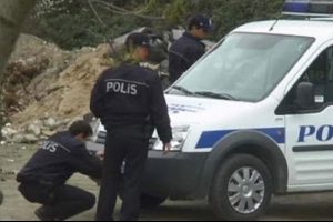 Veda yemeğine resmi ara&ccedil;la giden 6 polise dava