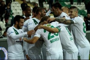 Bursaspor, şampiyonluk sezonundaki gibi 19 puan puan topladı