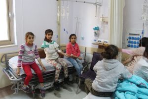 15 &ouml;ğrenci hastanelik oldu