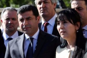 Başbakanlık'tan d&uuml;nya basınına 'HDP' a&ccedil;ıklaması