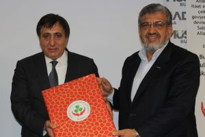 Bursa Valisi K&uuml;&ccedil;&uuml;k, Bursa G&ouml;n&uuml;ll&uuml; Kuruluşlar Platformu'nun konuğu oldu