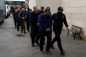 Bursa'da Sakarya merkezli FET&Ouml; operasyonu