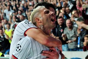 Beşiktaş Arena'da gol oldu yağdı