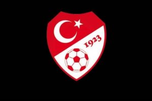 Futbol d&uuml;nyası da ter&ouml;re sessiz kalmadı!