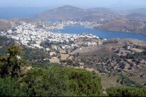 Yunan adasına demirleyen yattaki '15 T&uuml;rk' gizemi