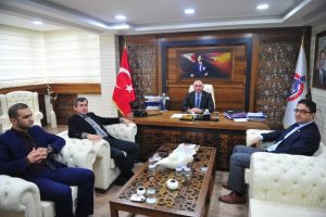 Başeğmez'den Bursa Orhangazi Belediye Başkanı &Ccedil;ağlayan'a ziyaret