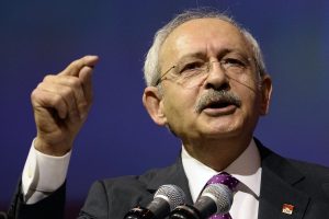 Kılı&ccedil;daroğlu, Demirtaş'ın eşini aradı