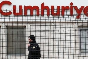 Cumhuriyet Gazetesi soruşturması: 9 kişiye tutuklama istemi