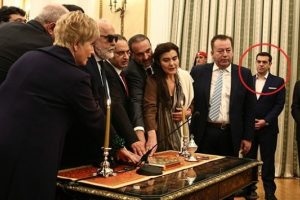 Yunanistan'da yeni kabine yemin ederek g&ouml;reve başladı