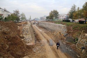 Bursa'da Hacivat Deresi temizlendi