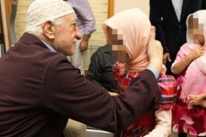 FET&Ouml;'c&uuml;lerin &ccedil;ocuk oyunu: Hesaplardan 26 milyon lira &ccedil;ıktı